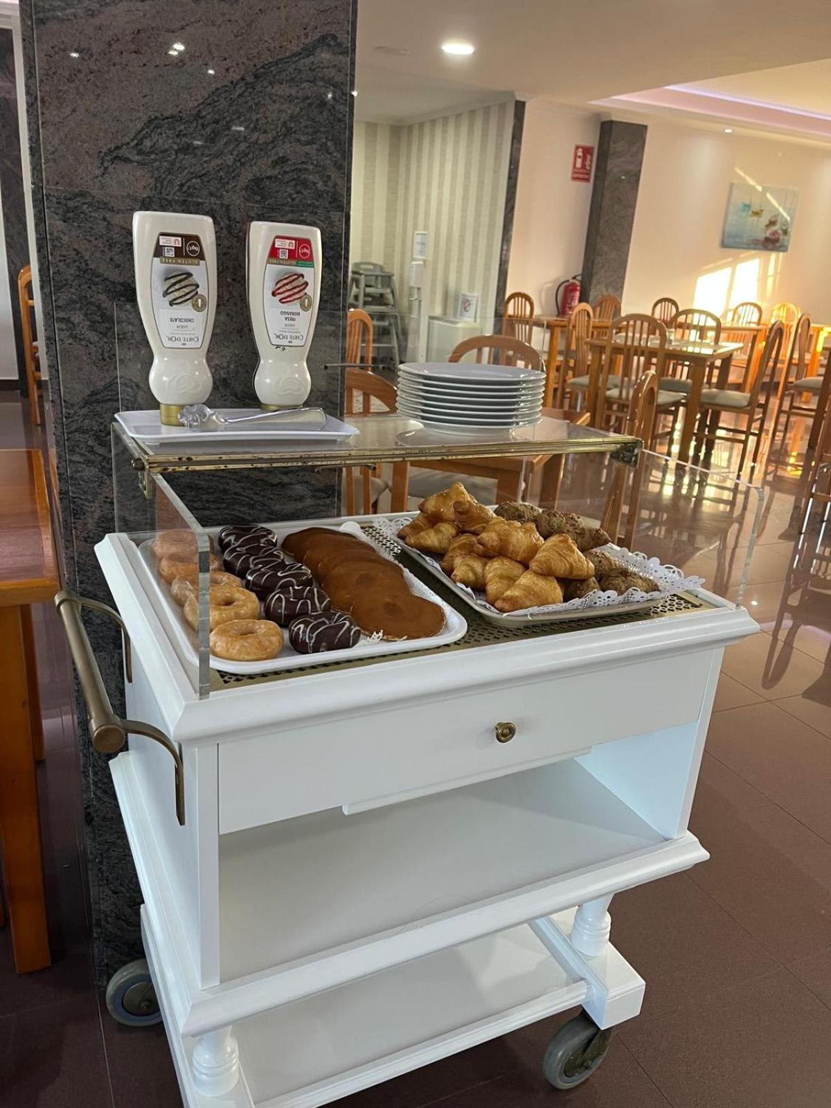 Hotel La Lanzada 2*